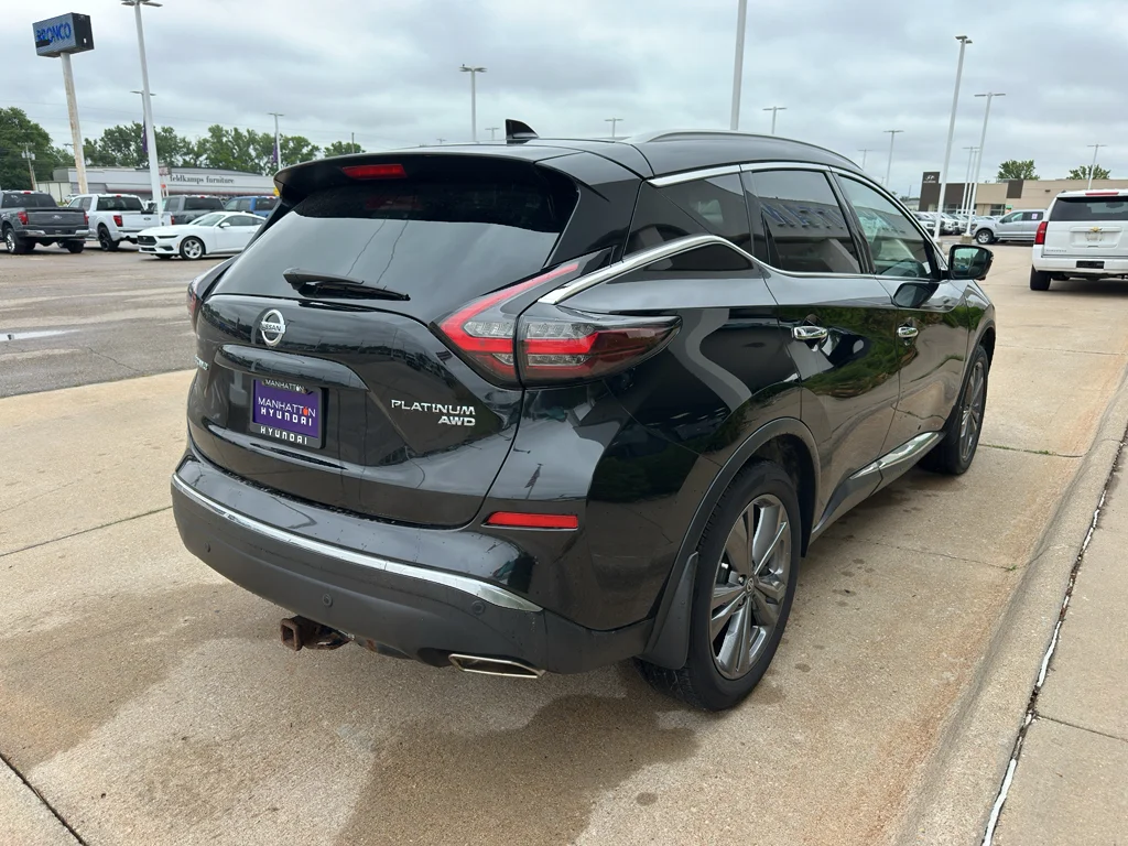 Used 2021 Magnetic Black Pearl Nissan Platinum image 5