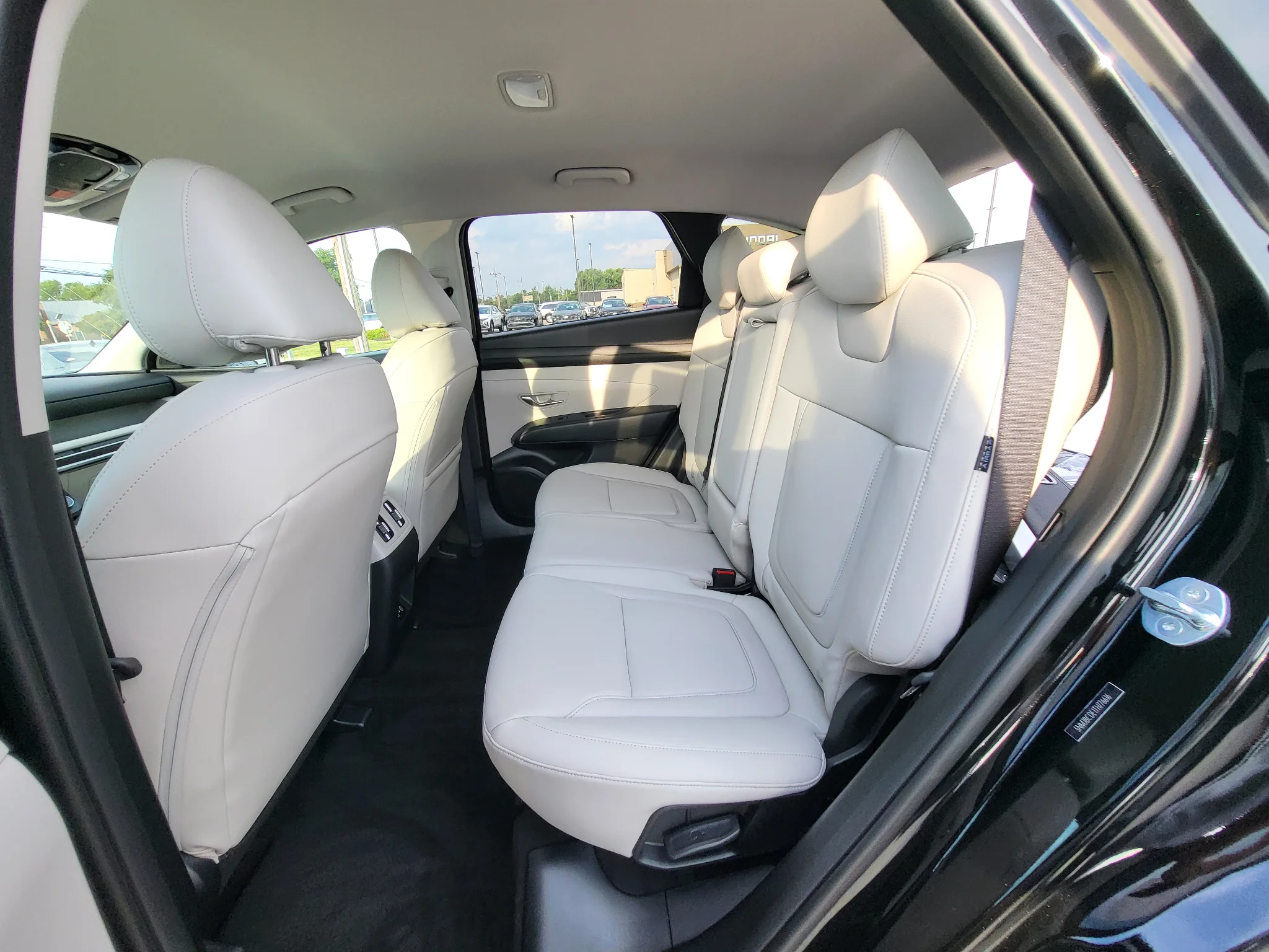 New 2026 Phantom Black Hyundai SEL Plus image 22