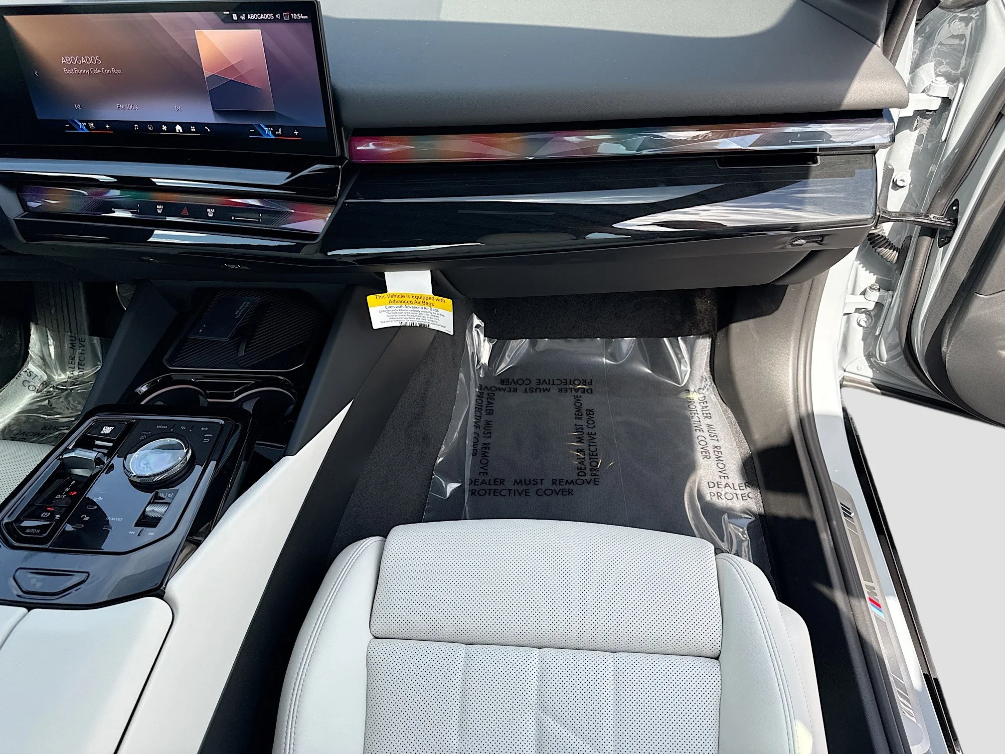 New 2027 Brooklyn Grey Metallic BMW 530i xDrive image 18