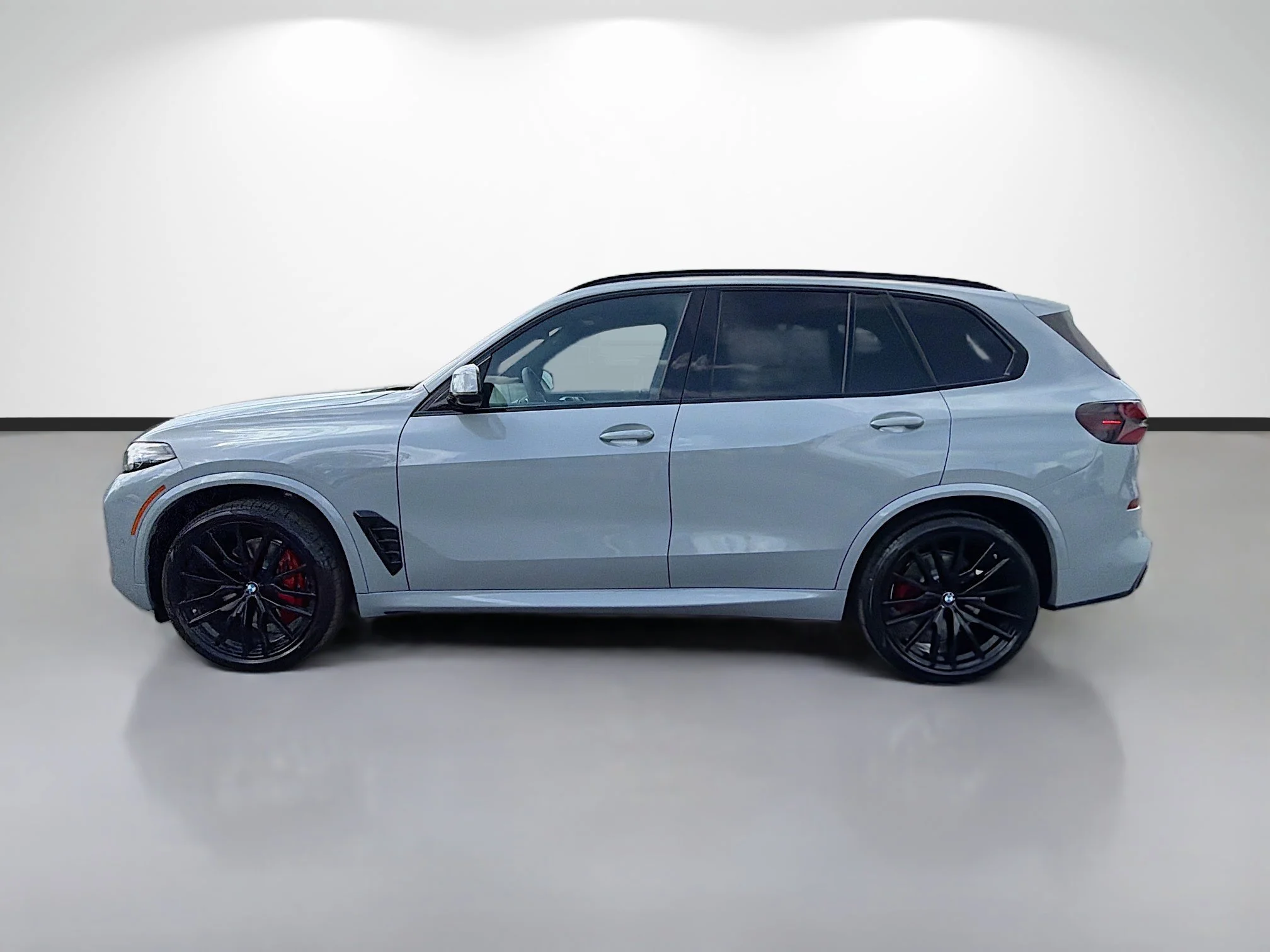 New 2026 Brooklyn Grey Metallic BMW xDrive40i image 6