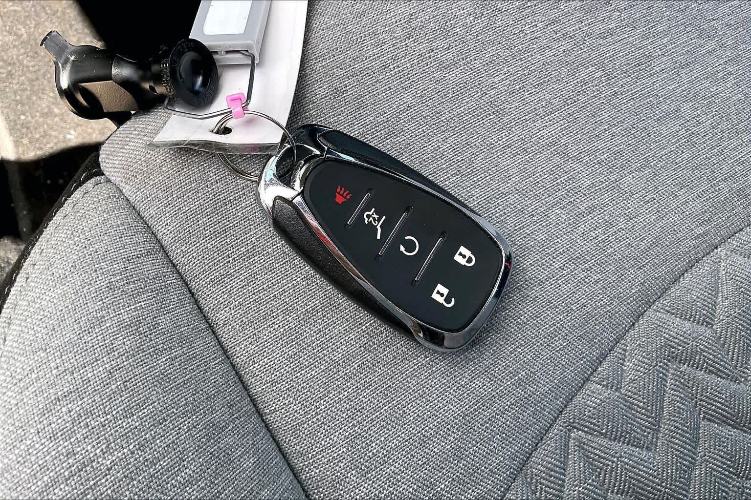 Used 2022 Iron Gray Metallic Chevrolet LT image 14