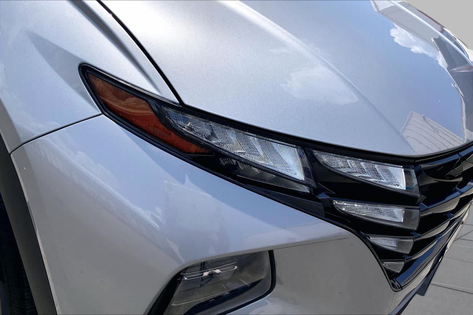 Used 2024 Shimmering Silver Hyundai SEL image 28