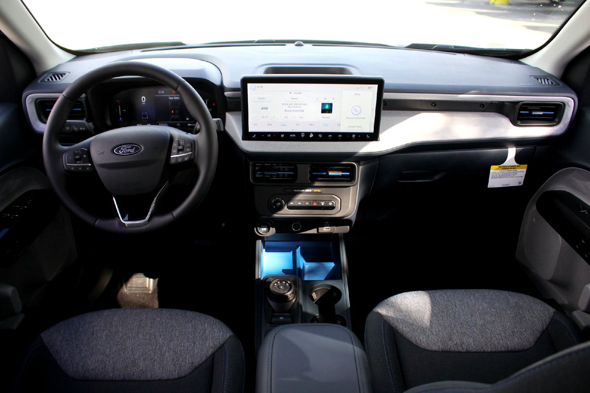 New 2026 Oxford White Ford XLT image 15