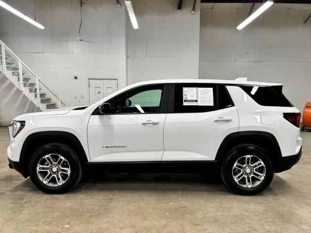 Used 2026 White GMC Elevation image 4