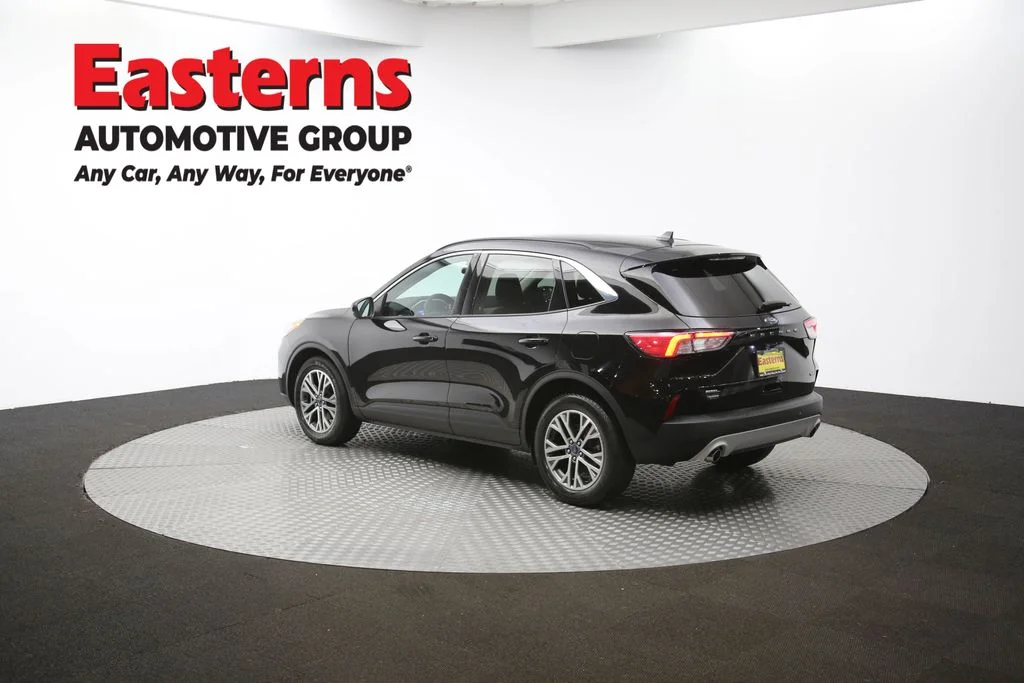 Used 2021 Black Ford SEL image 63