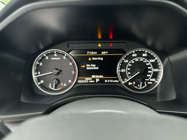 Used 2025 Black Mitsubishi ES image 16
