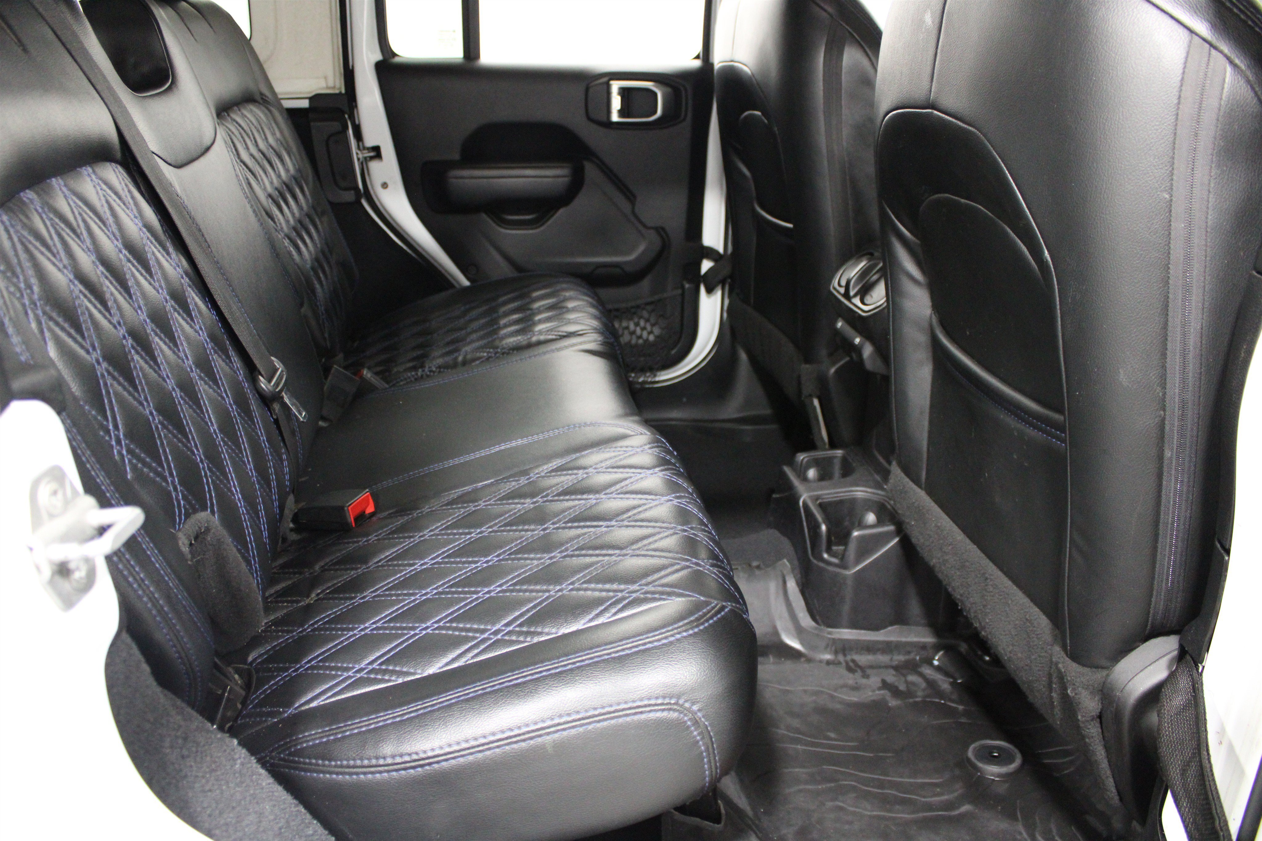 Used 2018 Bright White Clearcoat Jeep Sport S 4x4 image 22