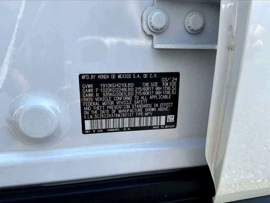 Used 2024 Platinum White Pearl Honda LX image 21