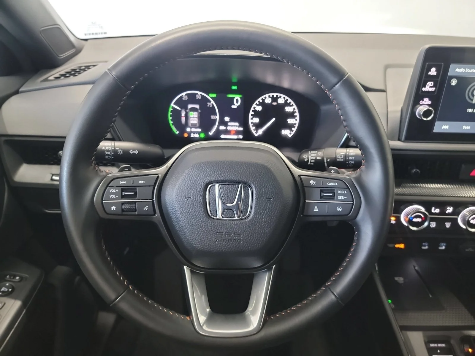 Certified Used 2026 Platinum White Pearl Honda Sport image 17