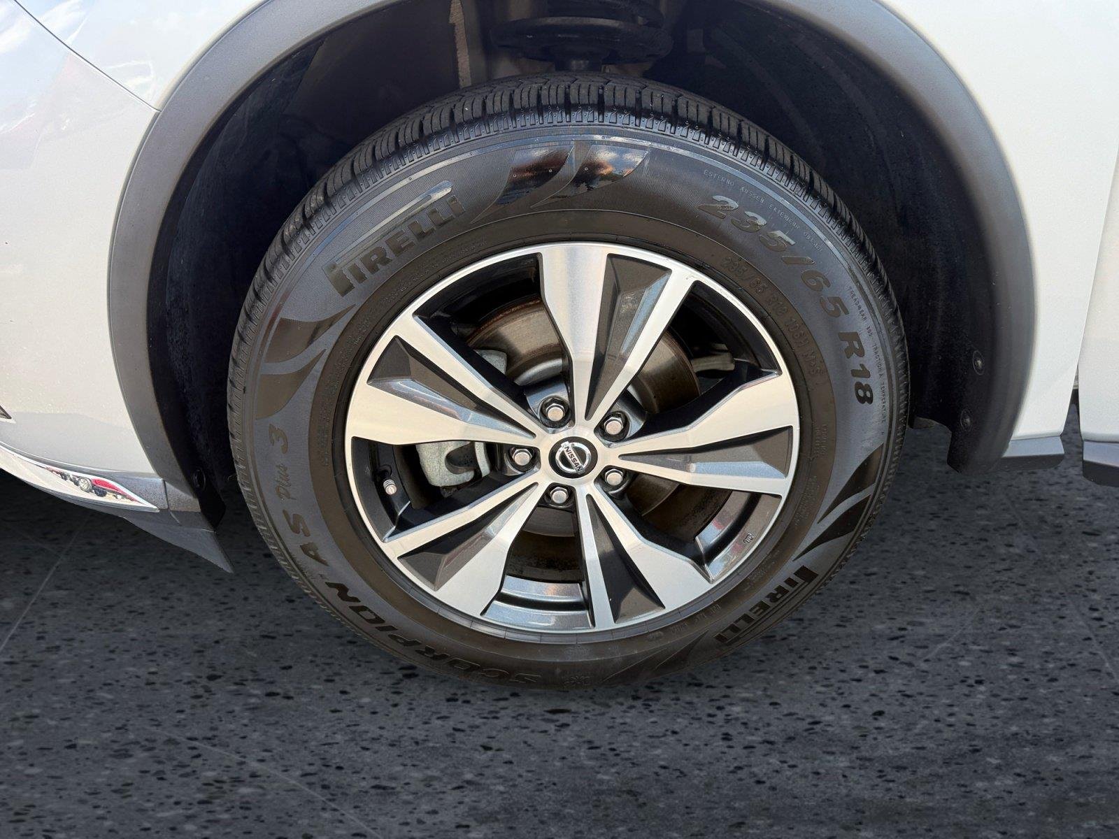 Used 2021 Brilliant Silver Metallic Nissan SV image 10