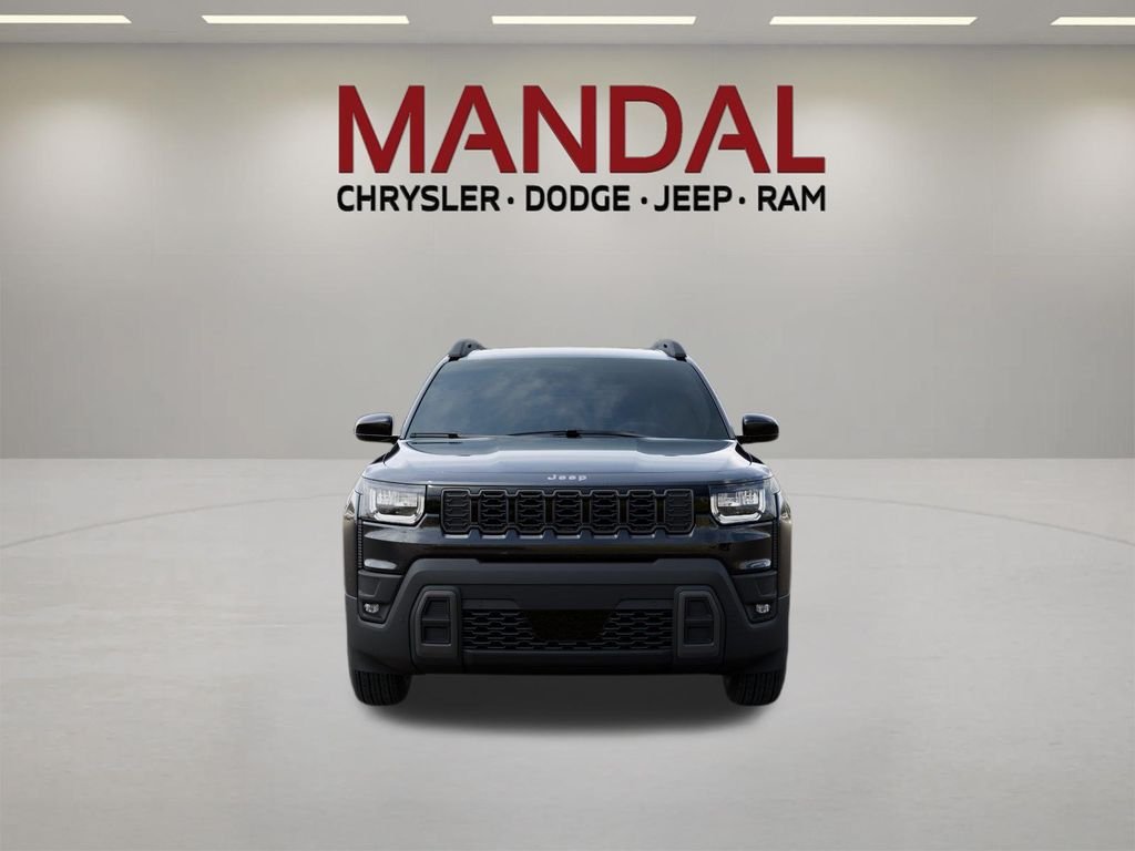 New 2026 Diamond Black Crystal Pearl-Coat Exterior Paint Jeep Laredo image 6
