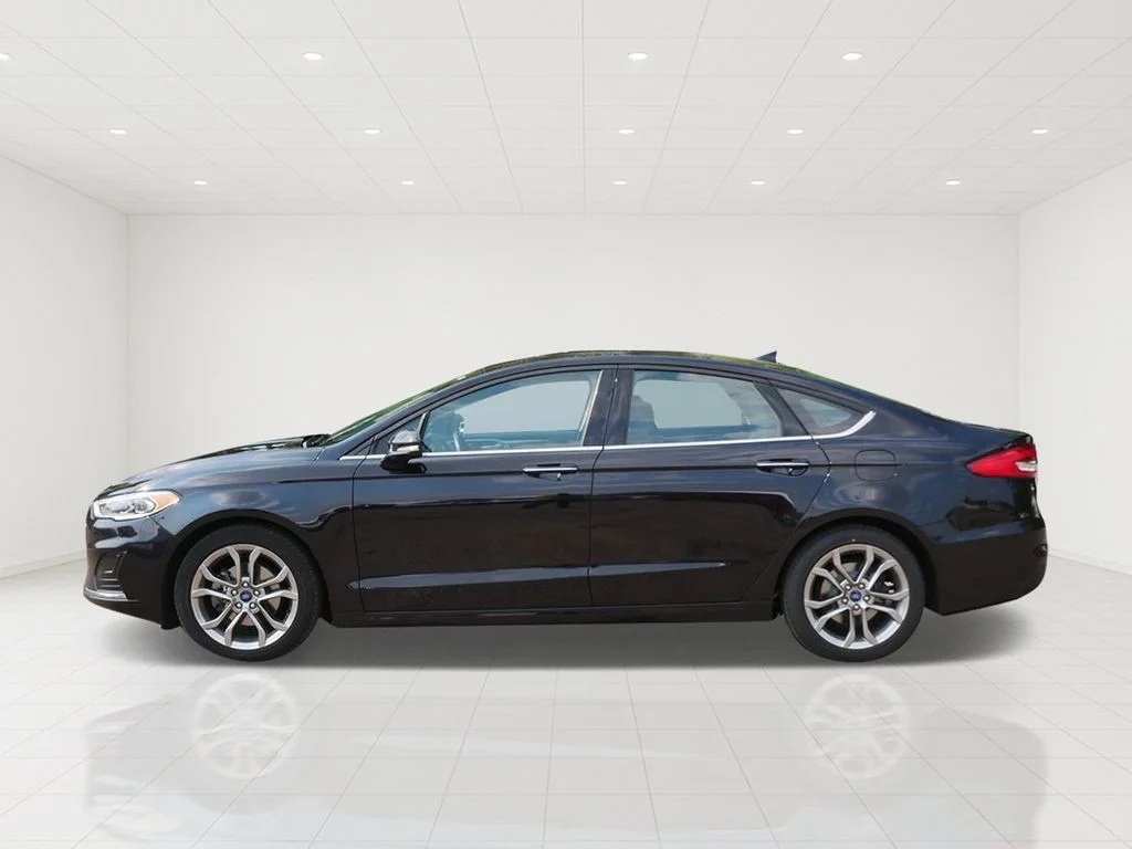 Certified Used 2020 Black Ford SEL image 5