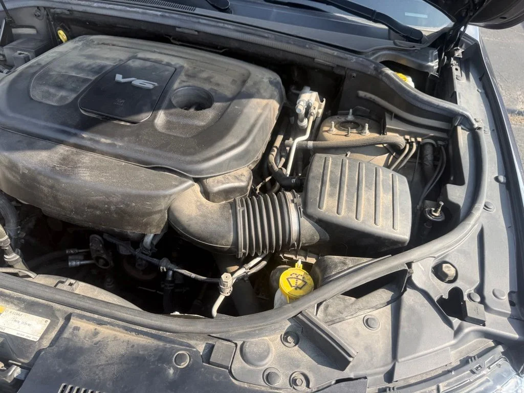 Used 2018 Gray Jeep Altitude image 57