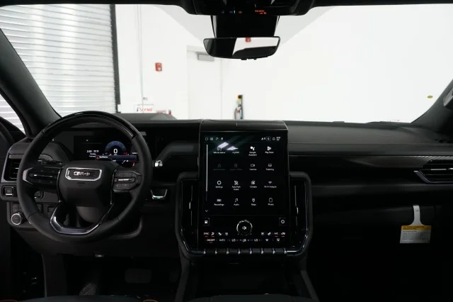 2026 GMC Yukon XL AT4 - Photo 24
