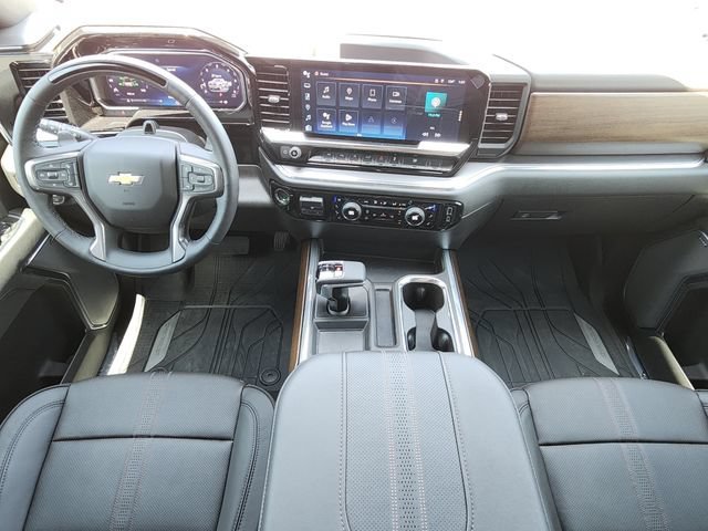 New 2026 Polar White Tricoat Chevrolet High Country image 27