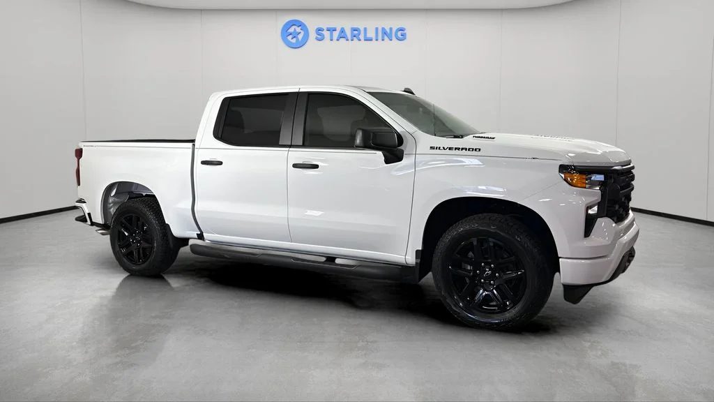 Used 2026 White Chevrolet Custom image 12