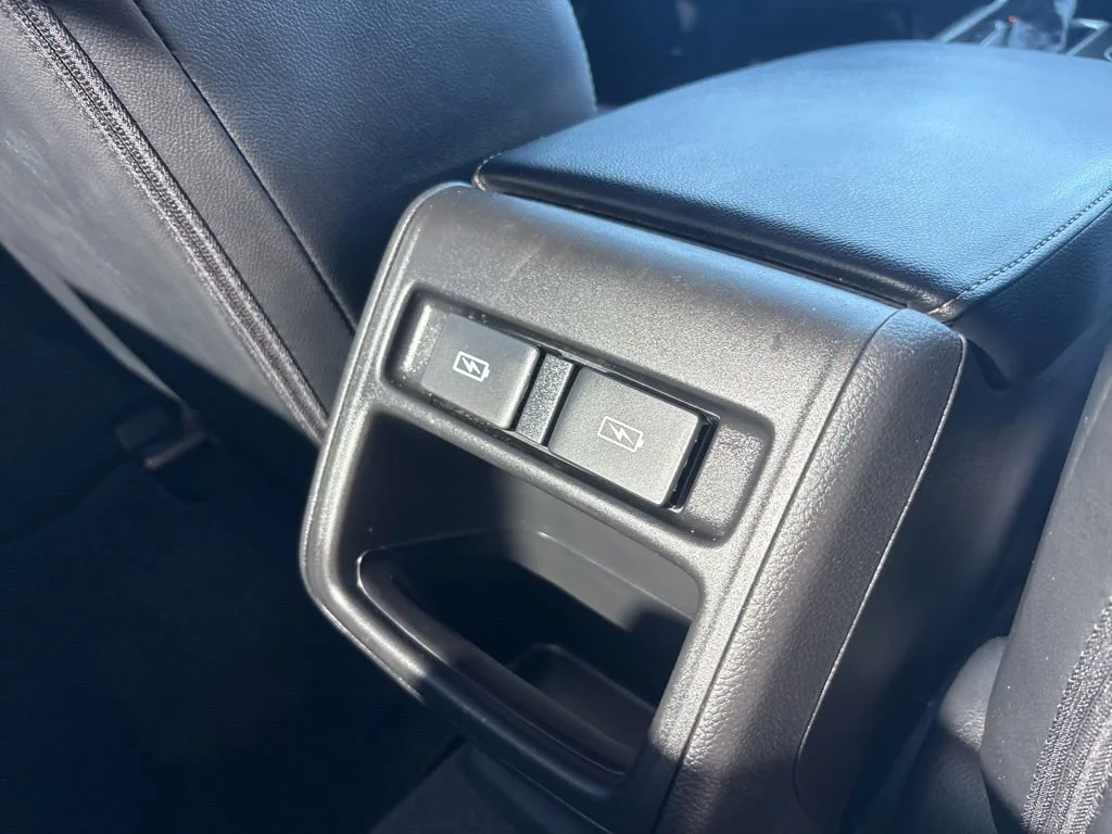 Used 2021 Sonic Gray Pearl Honda Sport image 16