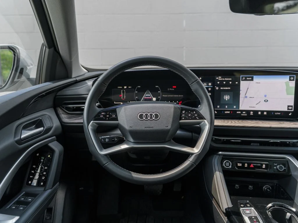 Used 2025 Silver Audi  image 22