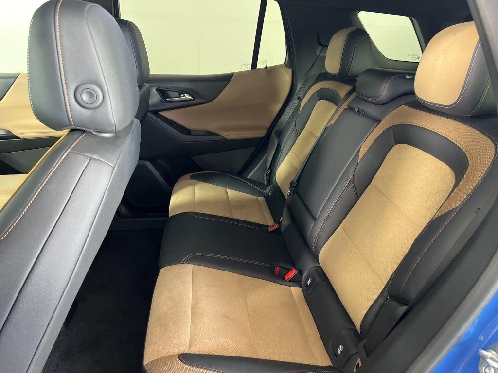 Used 2025 Reef Blue Metallic Chevrolet ACTIV image 19