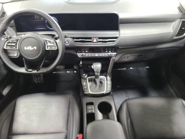 Photo 2