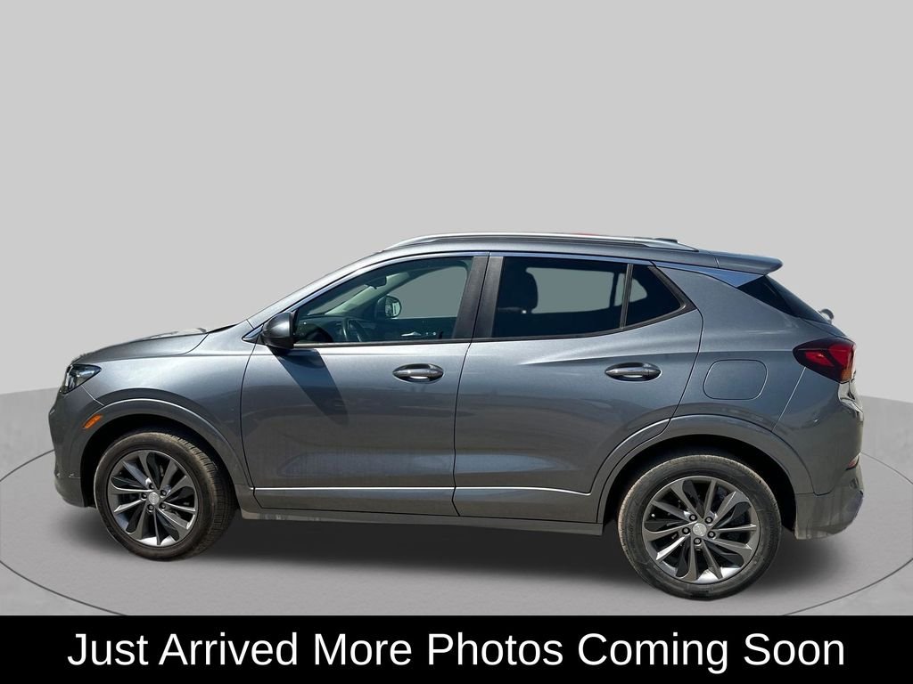 Photo 3