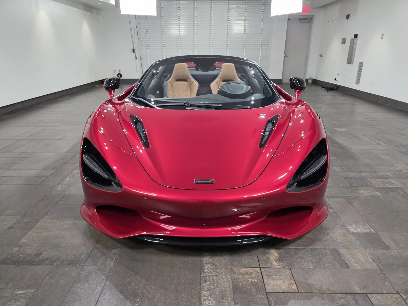 New 2027 MSO Amaranth Red McLaren Spider image 2