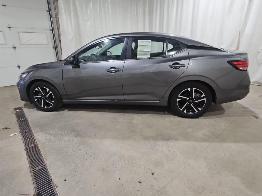 2025 Nissan Sentra SV - Photo 8