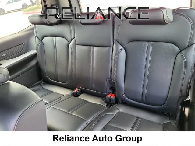 Used 2024 Red Jeep BASE image 11