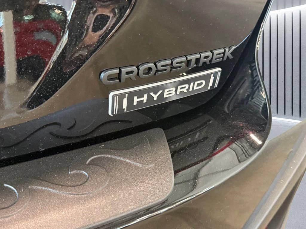 New 2026 CRYSTAL BLACK SILICA Subaru Limited Hybrid image 24