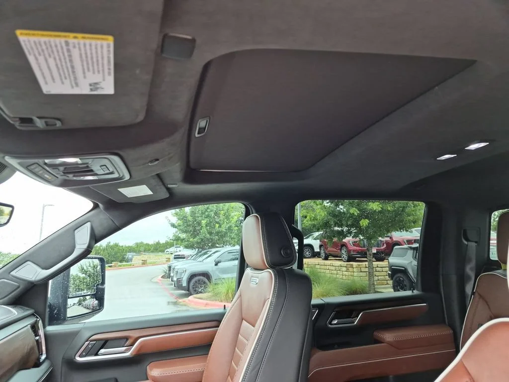 Certified Used 2025 Onyx Black GMC Denali Ultimate image 34