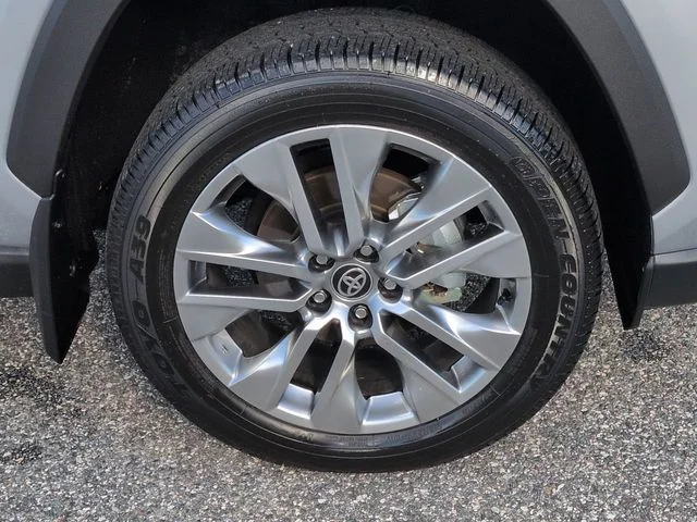 Certified Used 2025 Silver Toyota XLE Premium image 11