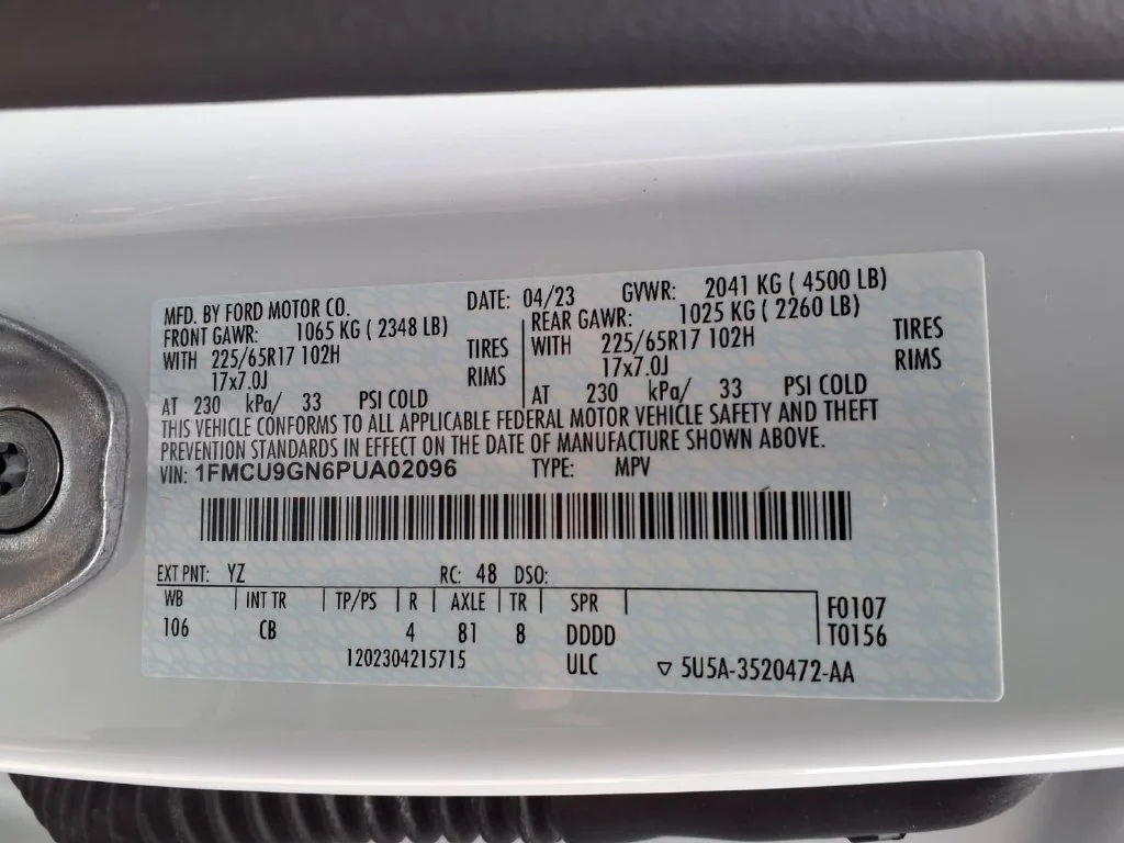 Used 2023 White Ford Active image 24