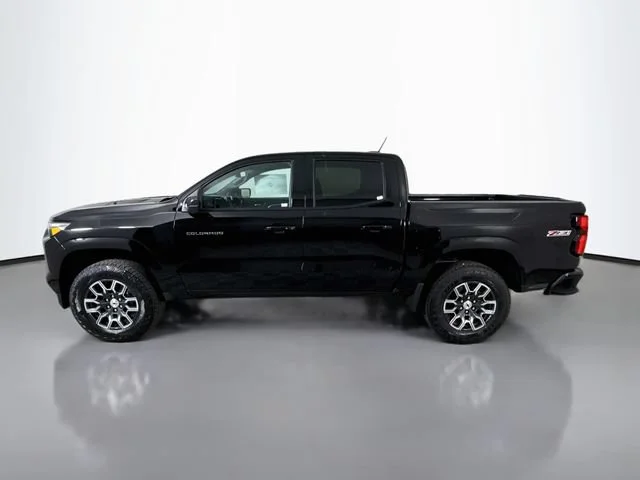 New 2026 Black Chevrolet Z71 image 4