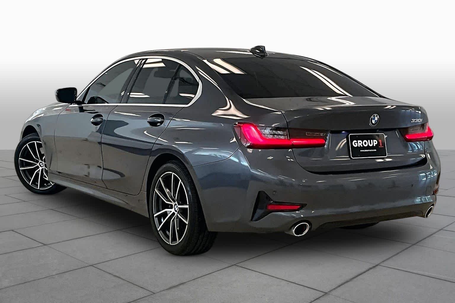 Used 2021 Mineral Gray Metallic BMW 330i image 10