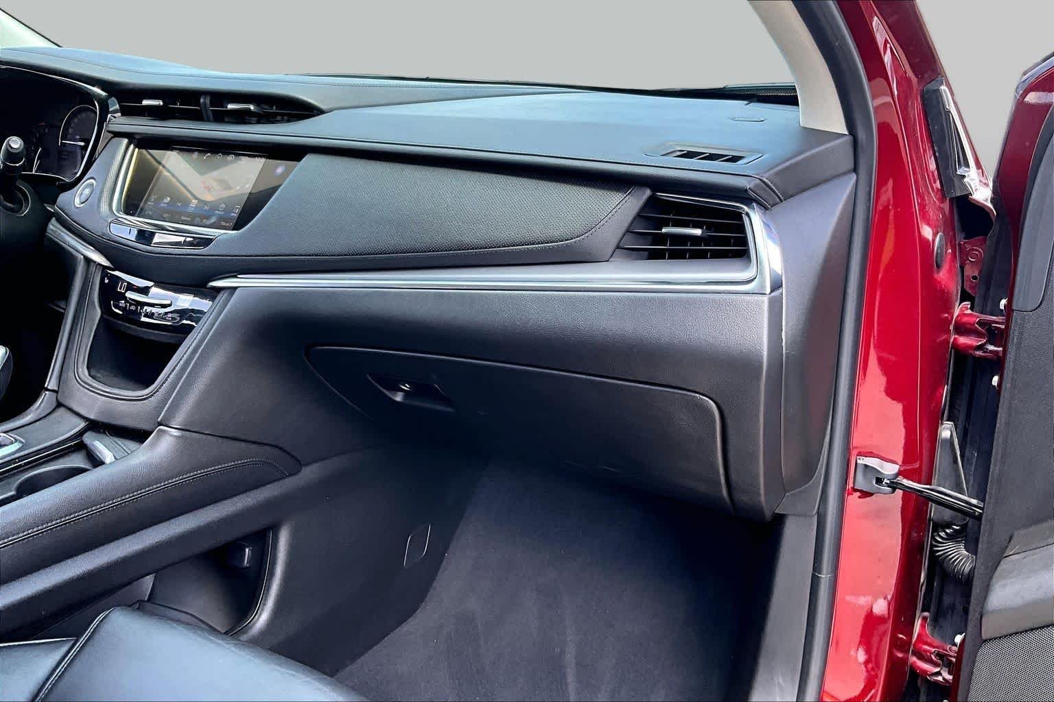 Used 2017 Red Passion Tintcoat Cadillac Luxury FWD image 17