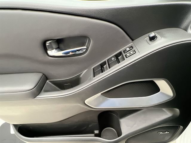 2024 Nissan Frontier SL - Photo 20