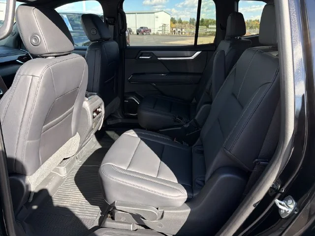New 2027 Ebony Twilight Metallic GMC Elevation image 28