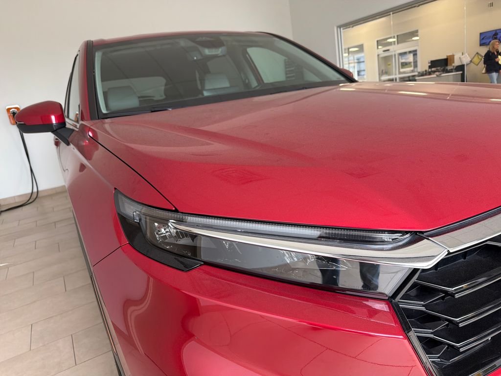 Used 2024 Radiant Red Metallic Honda EX-L image 8