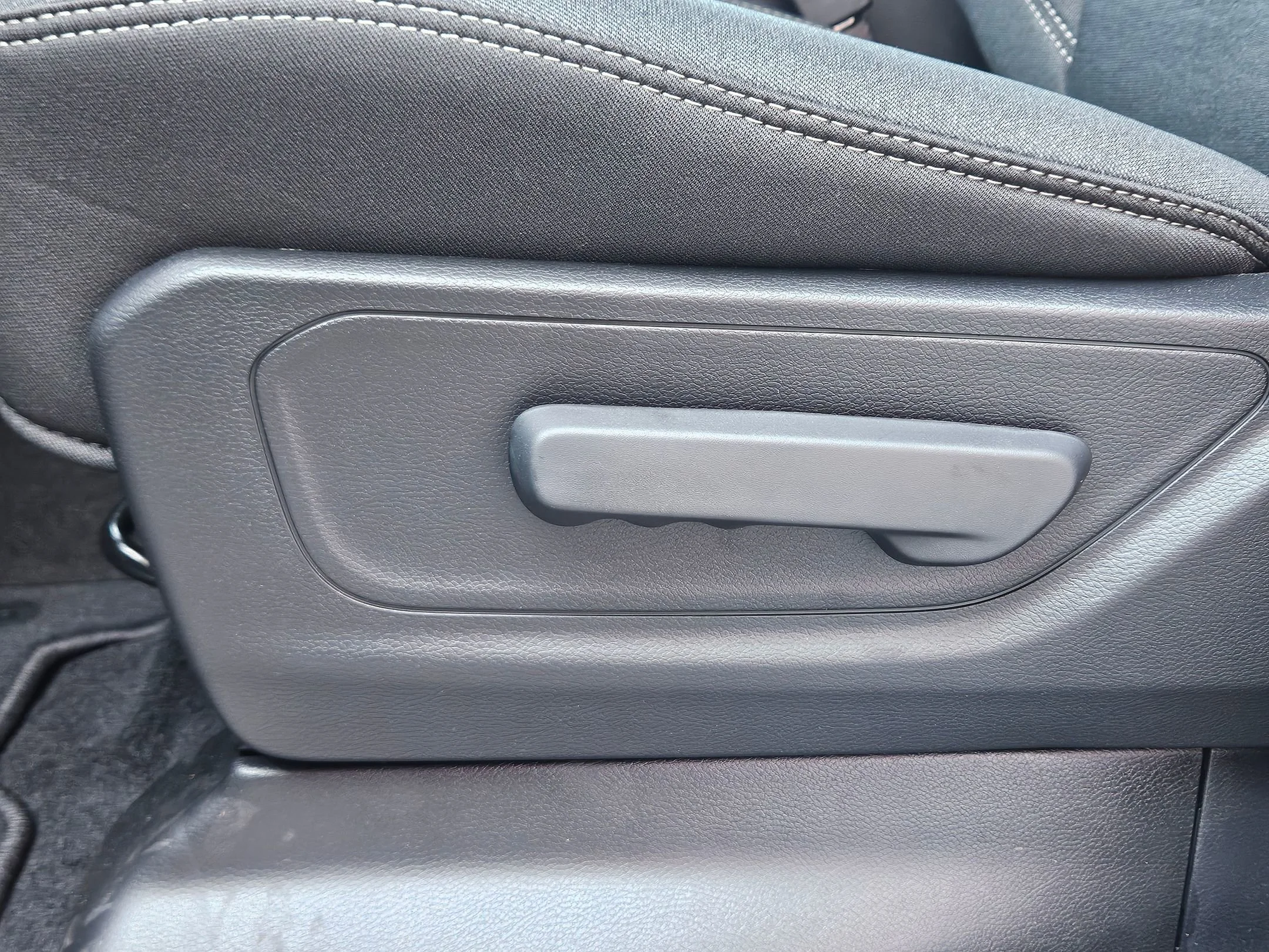 New 2026 Bright White Clearcoat Ram Express image 18