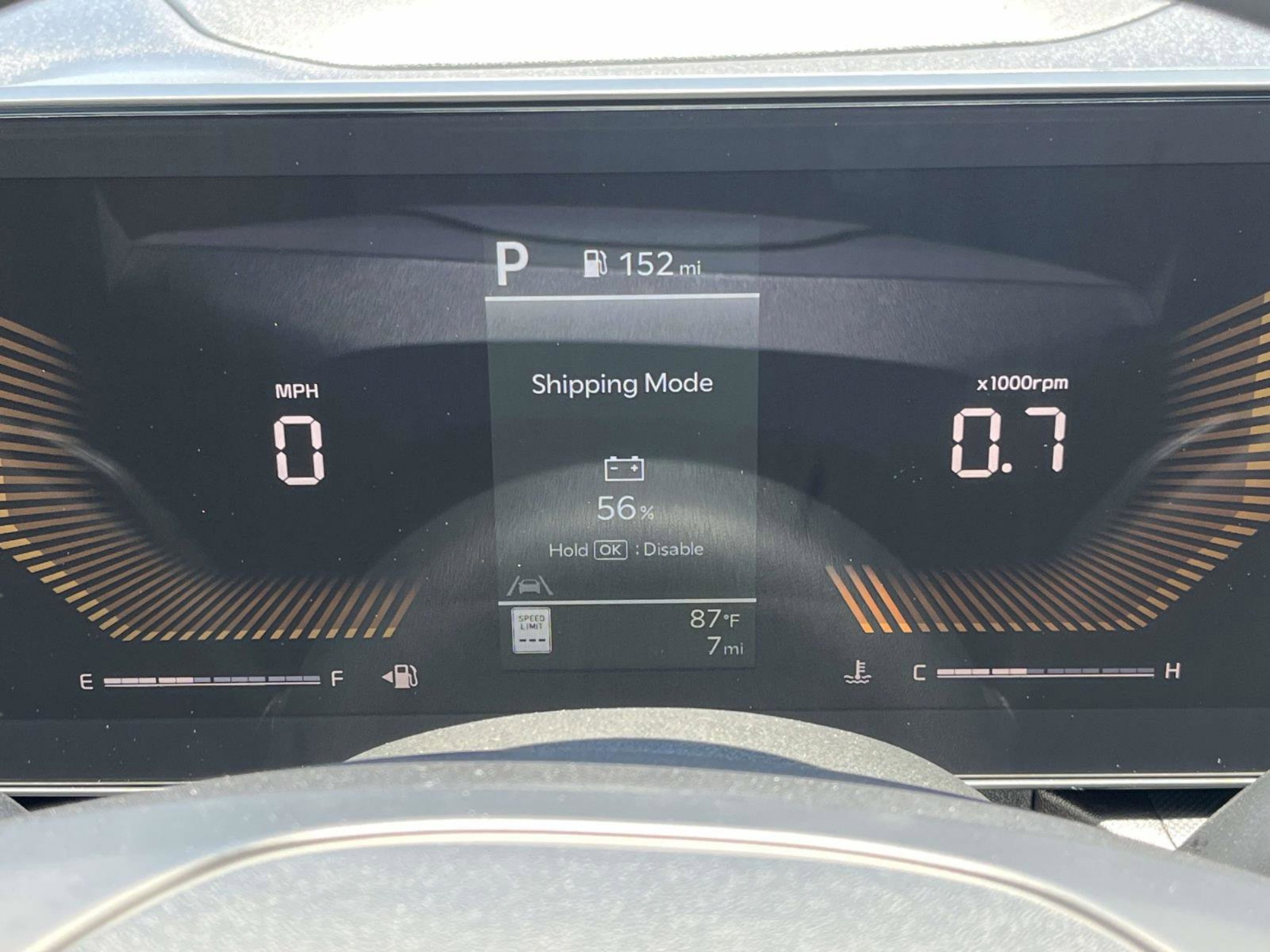 New 2026 Snow White Pearl Kia LXS image 31