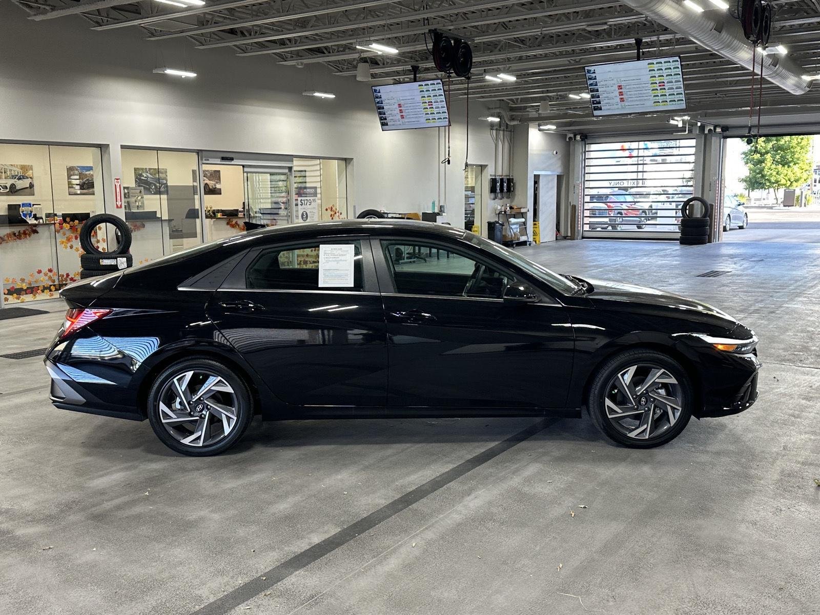 Certified Used 2026 Abyss Black Hyundai Limited image 16