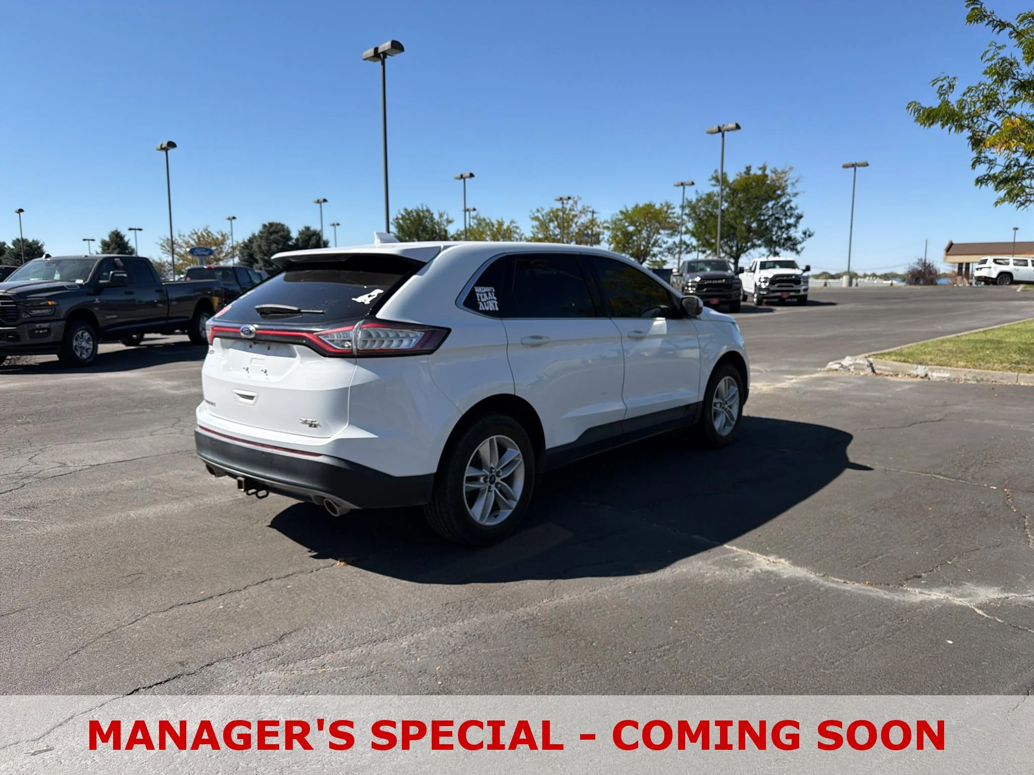 Used 2017 Oxford White Ford SEL image 5