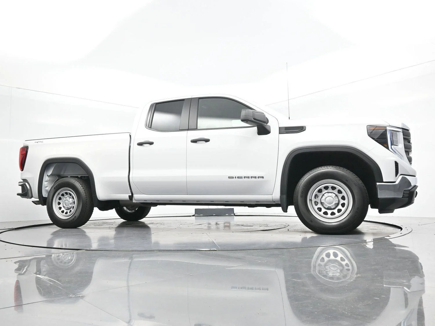 Used 2026 Summit White GMC Pro image 40