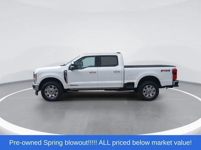 Used 2023 White Ford Lariat image 5