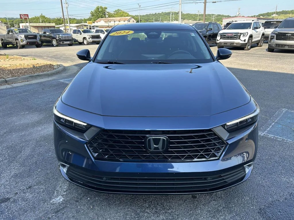 Used 2024 Blue Honda Touring image 9