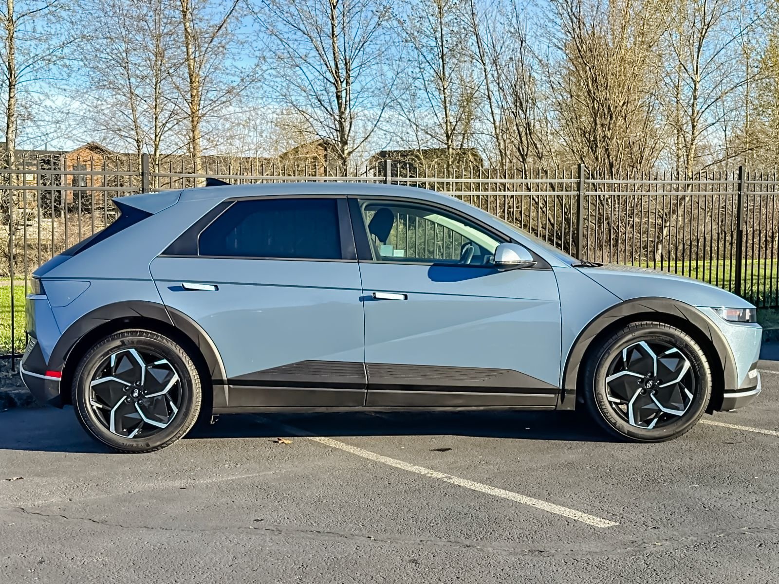 Used 2024 Hyundai IONIQ 5 SE with VIN KM8KM4DE5RU301472 for sale in Eugene, OR