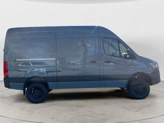 New 2026  Mercedes-Benz Cargo 144 WB image 6