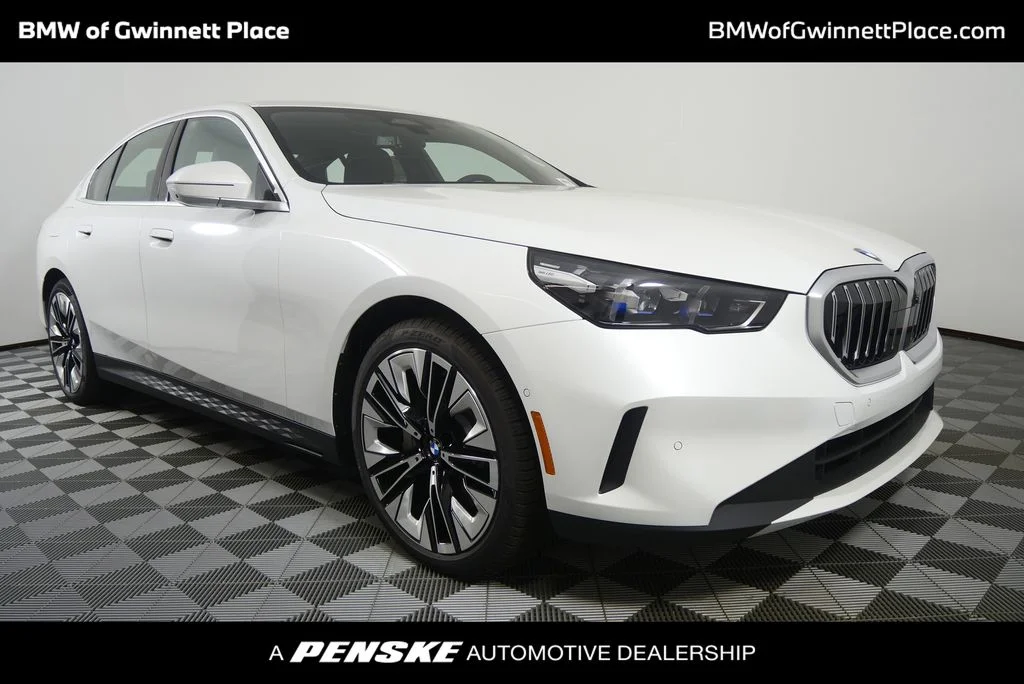 2026 BMW 5 Series 530i Sedan's photo