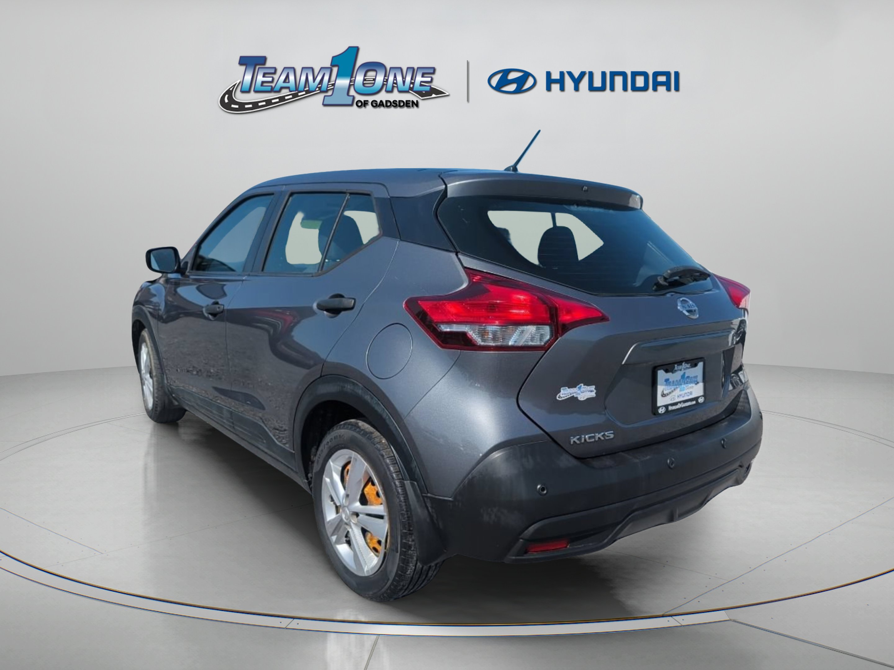 Used 2020 Gun Metallic Nissan S image 5
