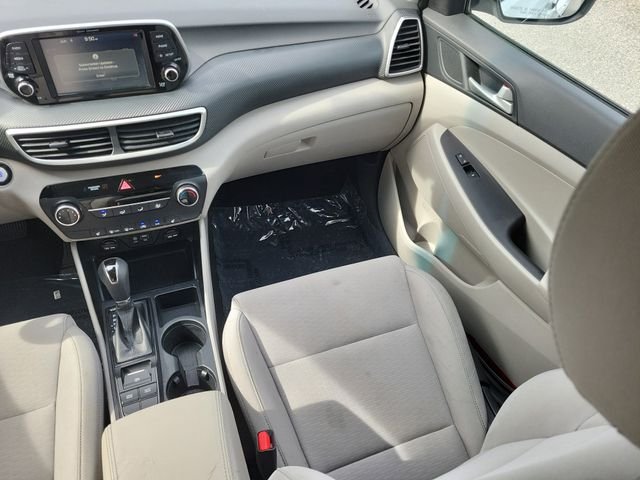 Used 2020 White Hyundai Value image 14